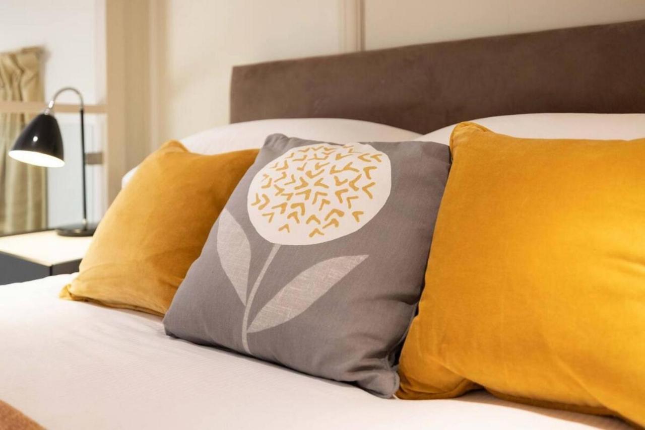 Fabulous Notting Hill Spacious Studio Apartment Лондон Экстерьер фото